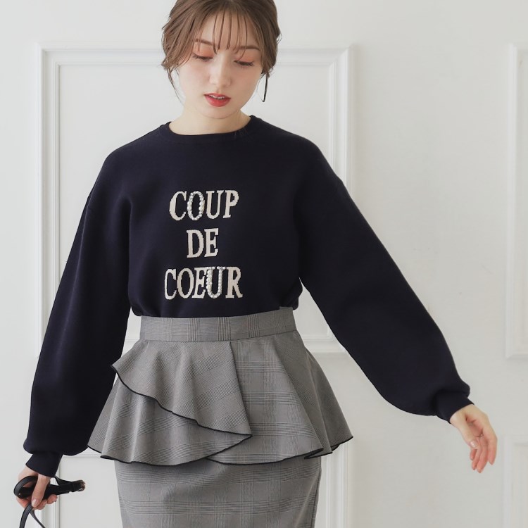クチュールブローチ(Couture Brooch)のビジューロゴニット ニット/セーター