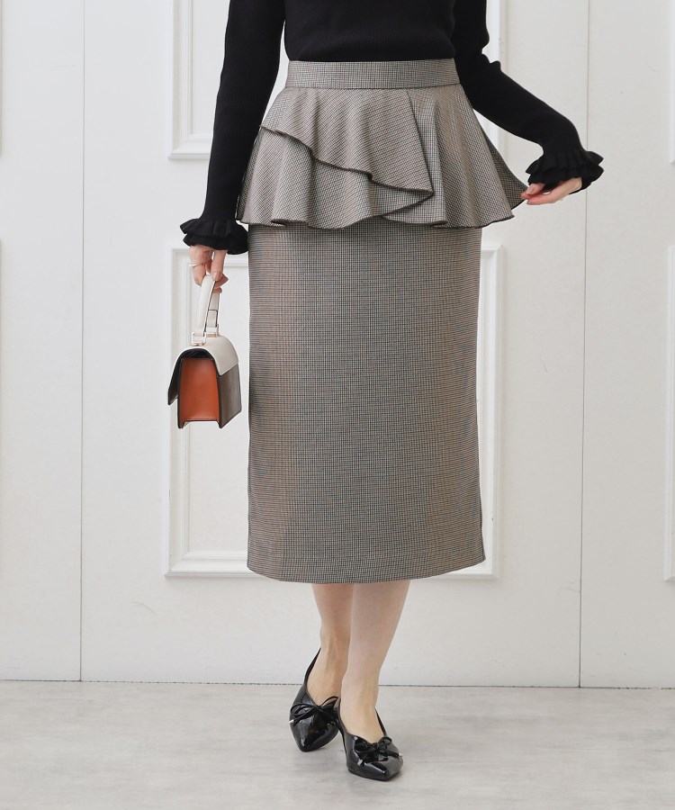 クチュールブローチ(Couture Brooch)のペプラムデザインスカート18