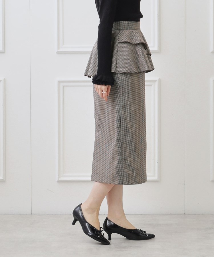 クチュールブローチ(Couture Brooch)のペプラムデザインスカート19