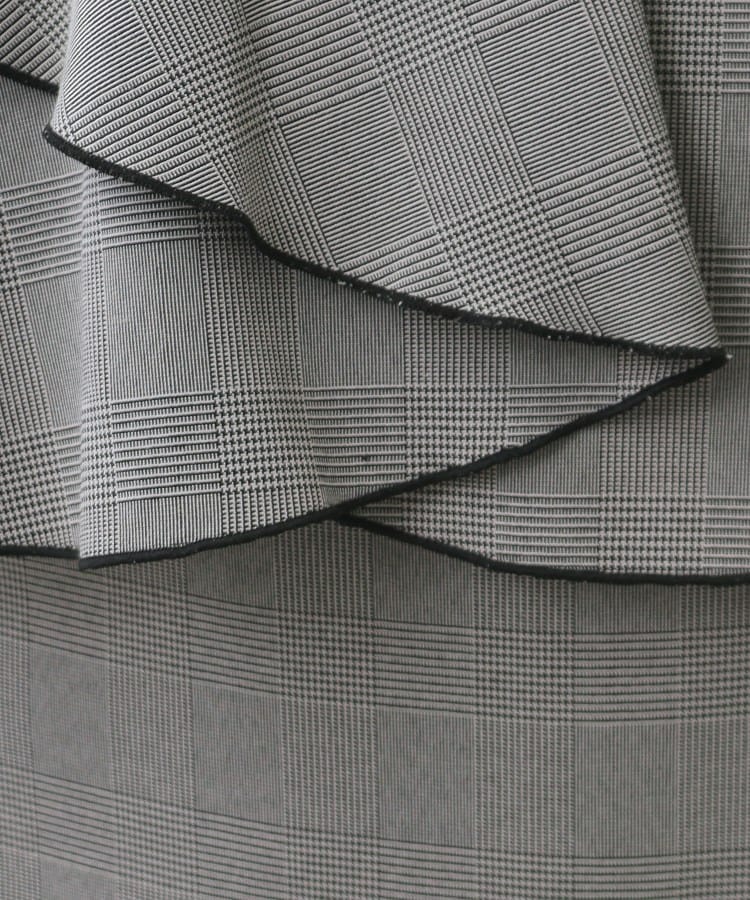 クチュールブローチ(Couture Brooch)のペプラムデザインスカート28