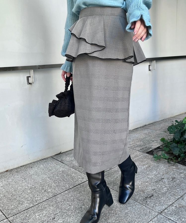 クチュールブローチ(Couture Brooch)のペプラムデザインスカート14
