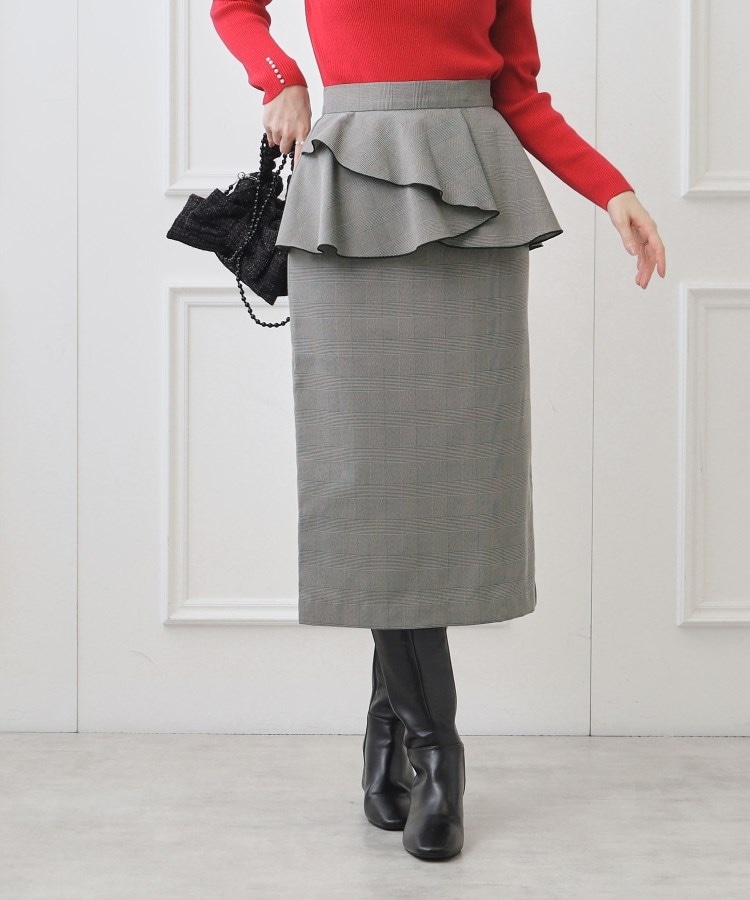クチュールブローチ(Couture Brooch)のペプラムデザインスカート4