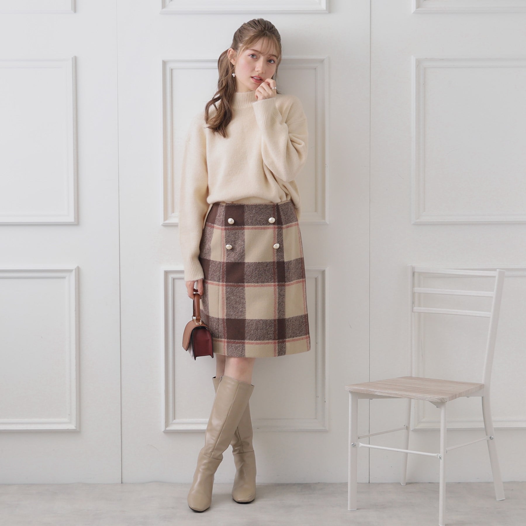 クチュールブローチ(Couture Brooch)のフェイクパール付台形ミニスカート1