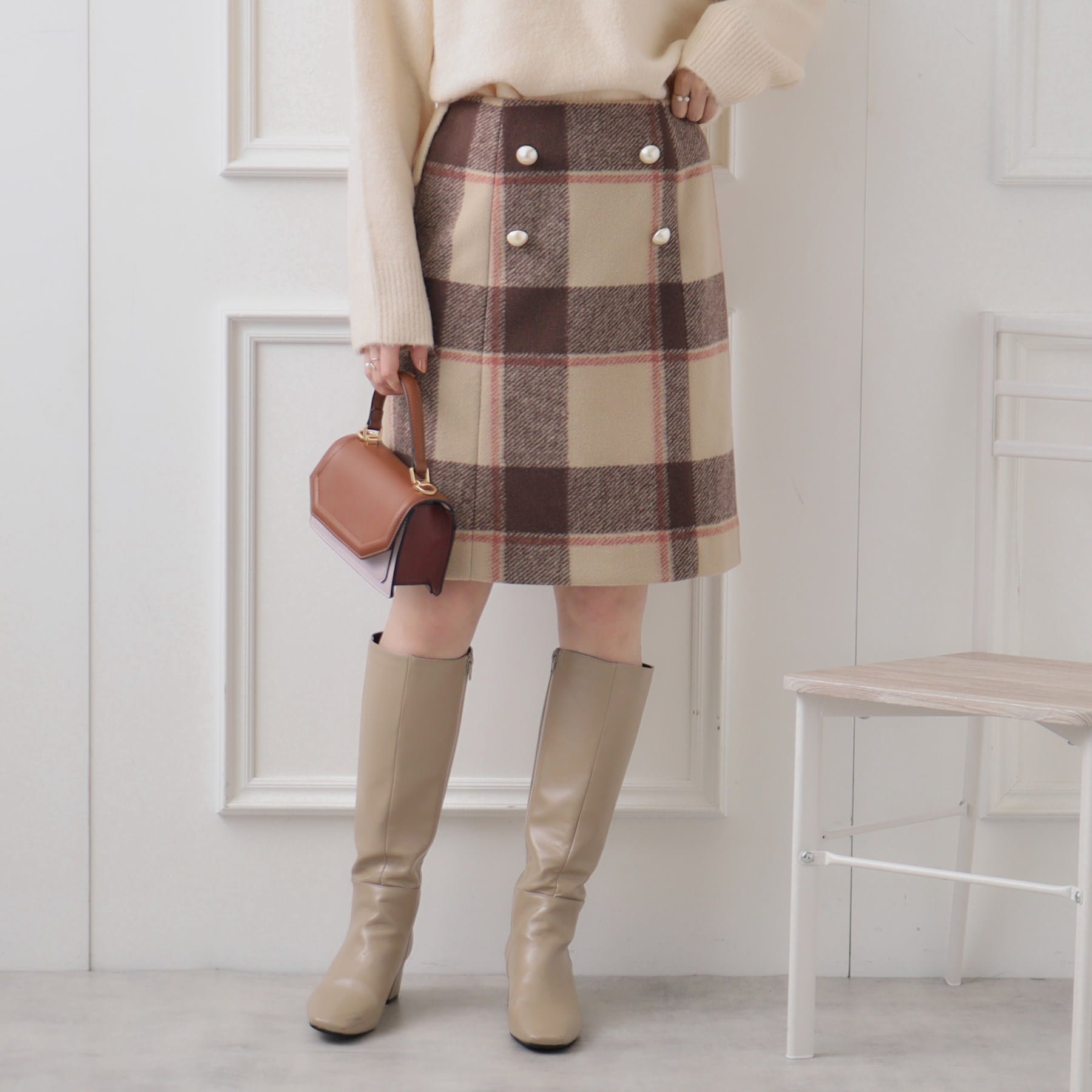 クチュールブローチ(Couture Brooch)のフェイクパール付台形ミニスカート5