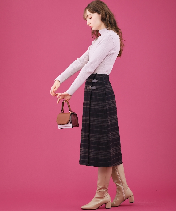 クチュールブローチ(Couture Brooch)の合皮ベルト付Aラインスカート9
