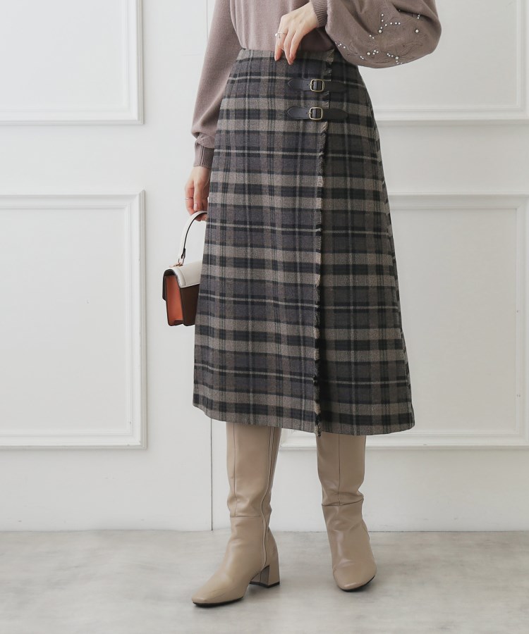 クチュールブローチ(Couture Brooch)の合皮ベルト付Aラインスカート グレー(212)