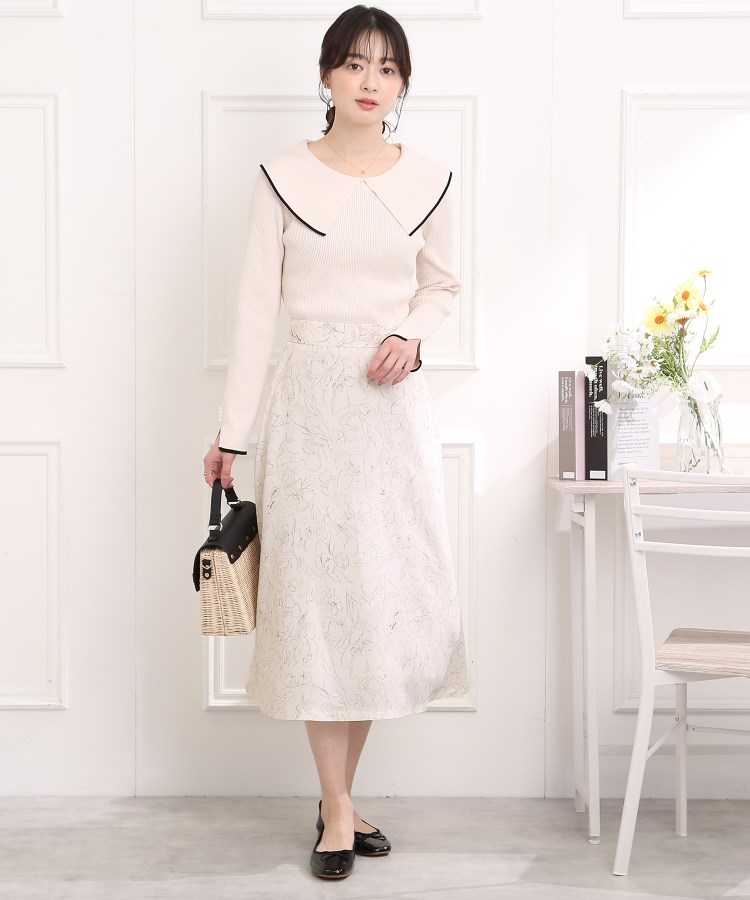 クチュールブローチ(Couture Brooch)のラインフラワーソフトフレアースカート8