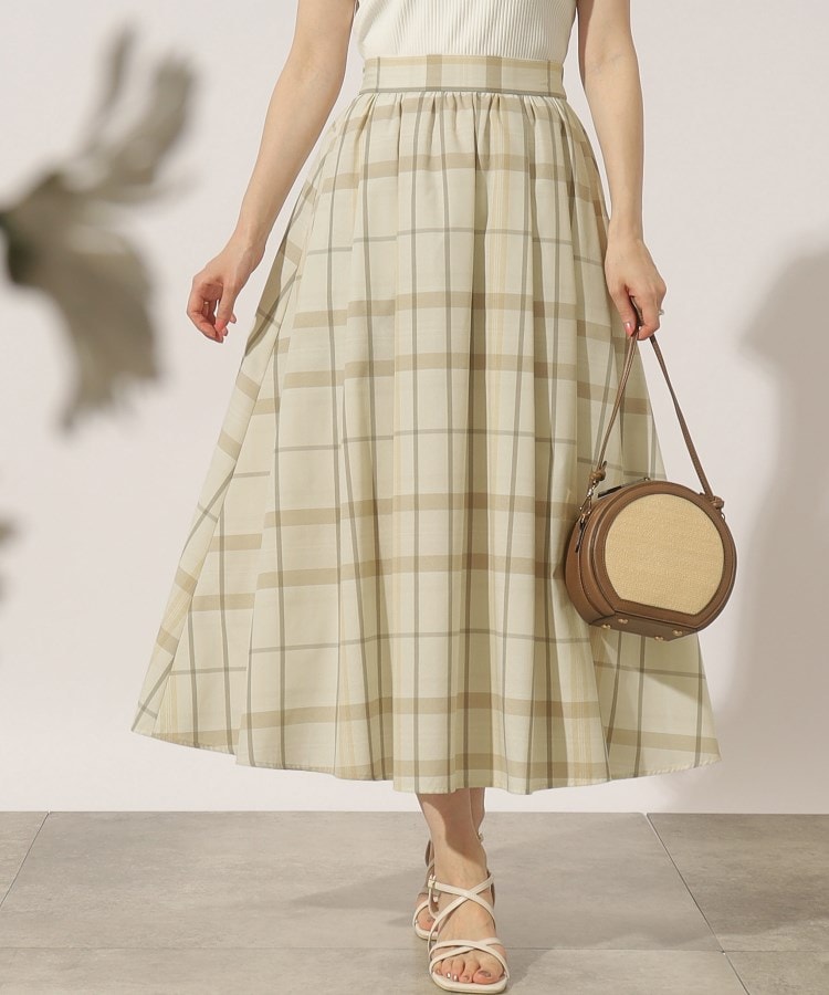 クチュールブローチ(Couture Brooch)の【夏のお出かけシーンに映える。】麻調先染めチェックロングスカート24