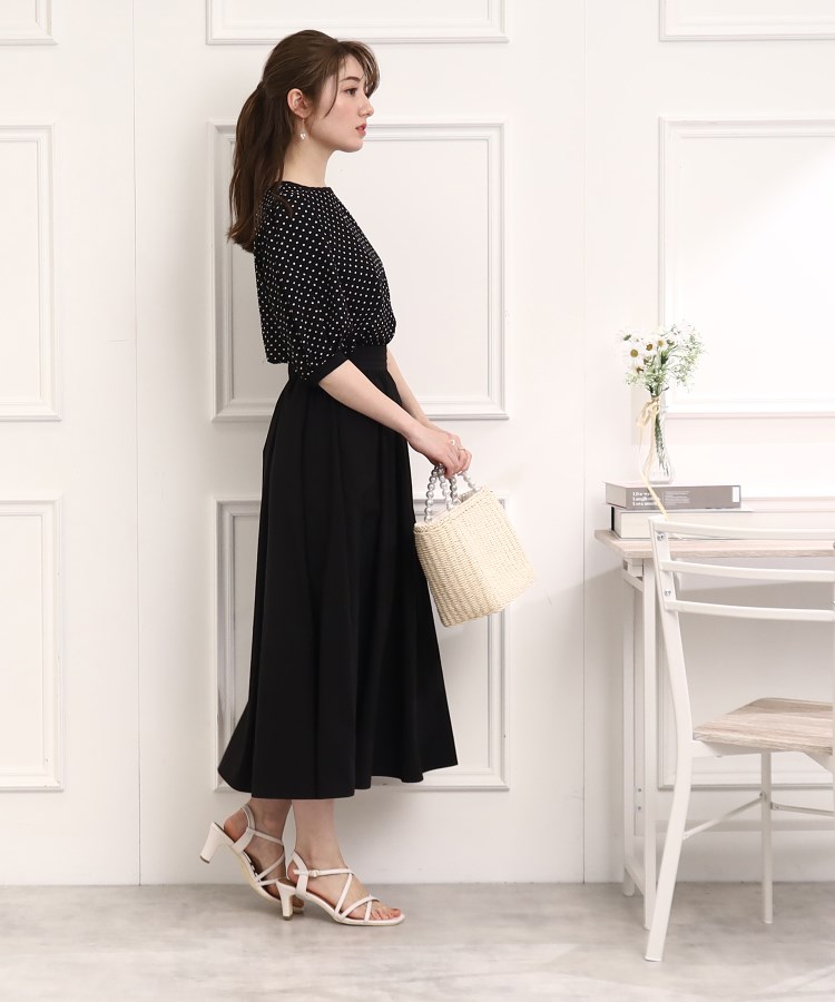 クチュールブローチ(Couture Brooch)の【鮮やかカラースカートで新鮮コーデに。】タイプライタータックウエストスカート2