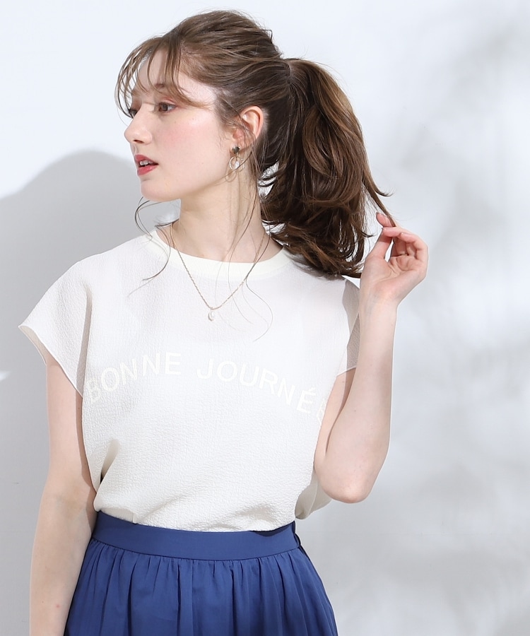 クチュールブローチ(Couture Brooch)の【大人女子のカジュアルコーデに。】ヨウリュウロゴTシャツ ホワイト(002)