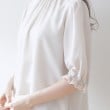 クチュールブローチ(Couture Brooch)の【上品華やか／二の腕カバー】5分袖エンブロレースブラウス50