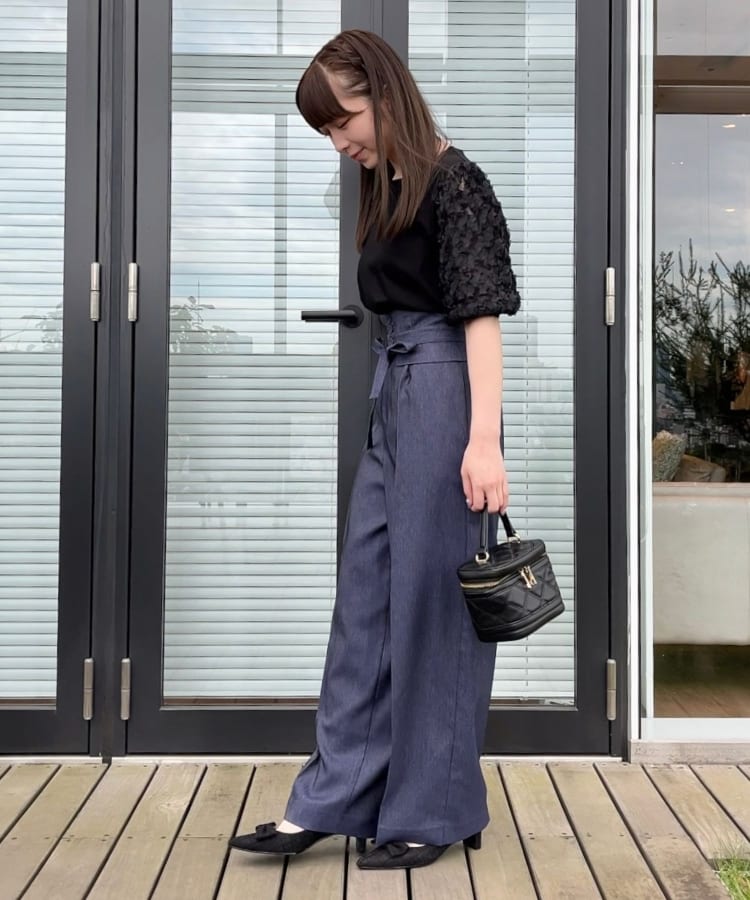 クチュールブローチ(Couture Brooch)の【スッキリきれい見え】デニムライクワイドパンツ33