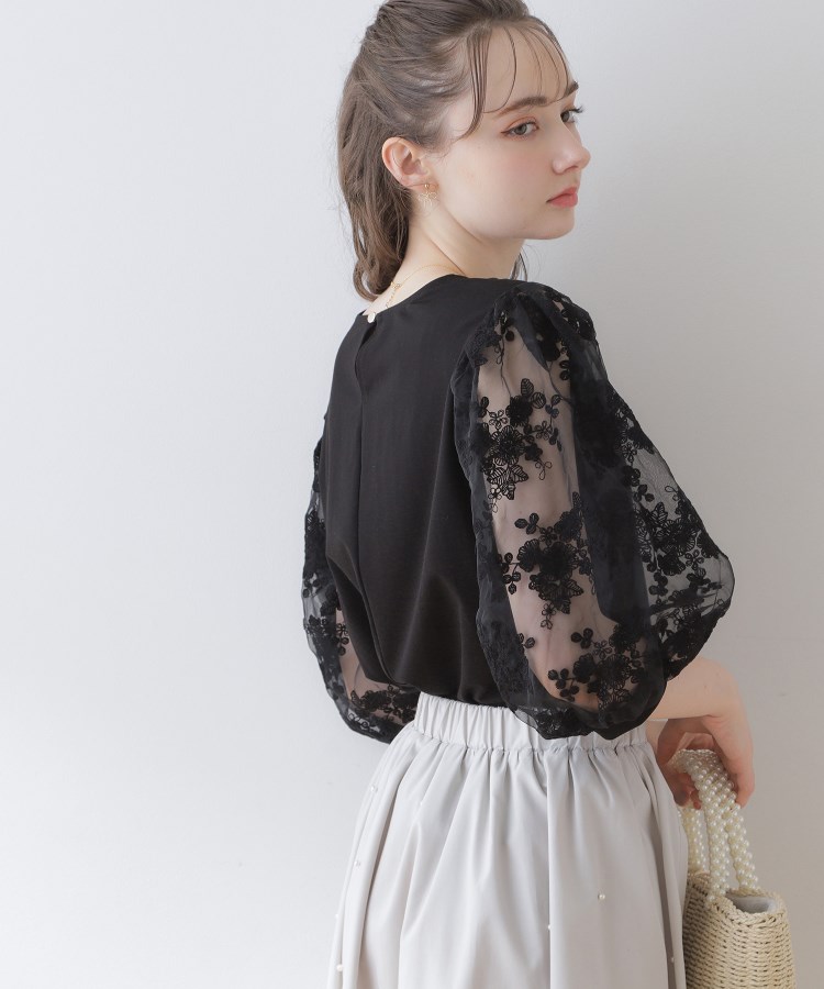 クチュールブローチ(Couture Brooch)の【二の腕カバー・残暑の秋にも使える】袖レースドッキングカットソー31