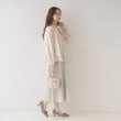 クチュールブローチ(Couture Brooch)の【上品・高見えブルゾン】シルキーローンノーカラーフリルブルゾン2