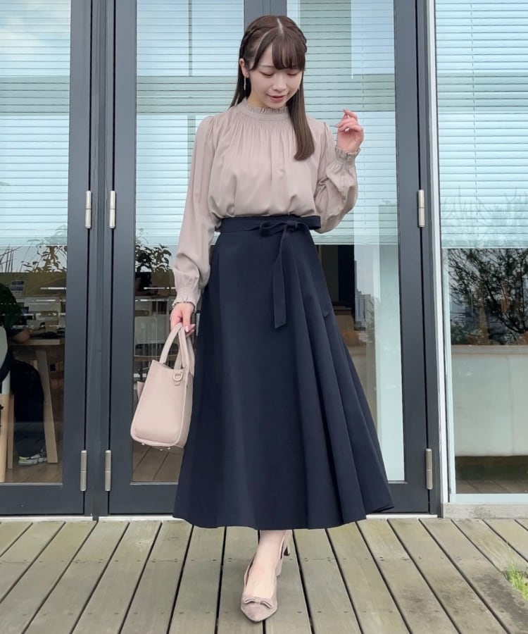 クチュールブローチ(Couture Brooch)の【名品通勤ブラウス】RTピケシャーリングブラウス45