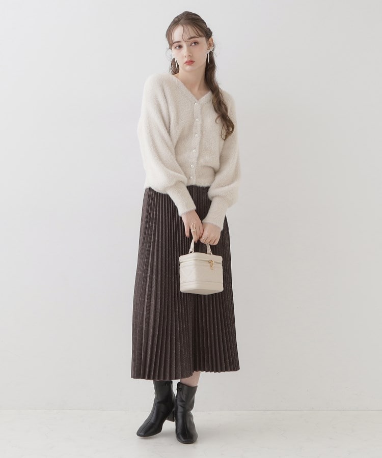 クチュールブローチ(Couture Brooch)の【ほろ甘・ふわふわ】前後2WAYフェザーカーディガン1