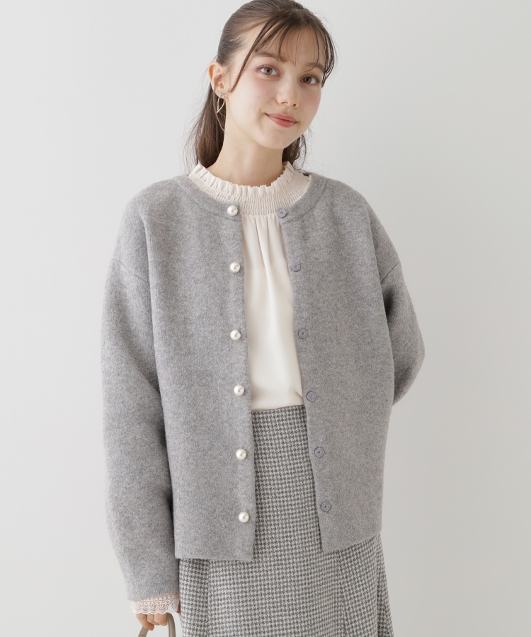クチュールブローチ(Couture Brooch)の【上品仕立て】パール調釦コクーンニットジャケット44