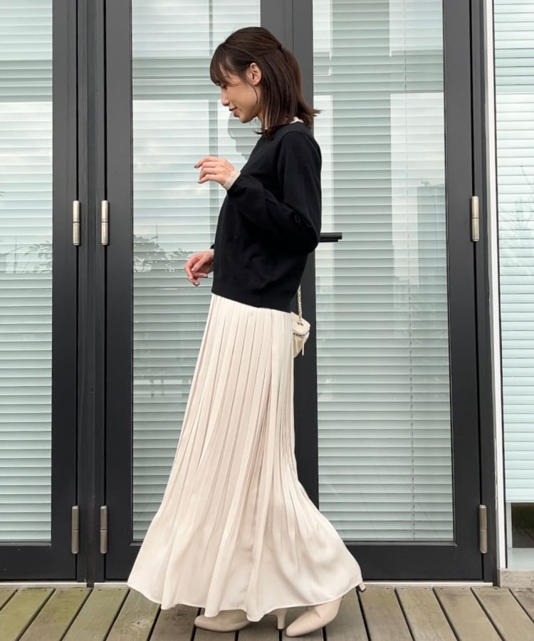 クチュールブローチ(Couture Brooch)の【軽やか・上品なツヤ感】ピーチサテンプリーツスカート8