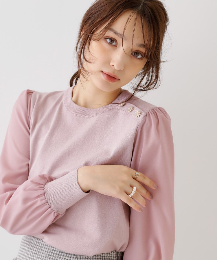 クチュールブローチ(Couture Brooch)の【大人レディなニット・通勤にも】飾り釦ドッキングスリーブニット30