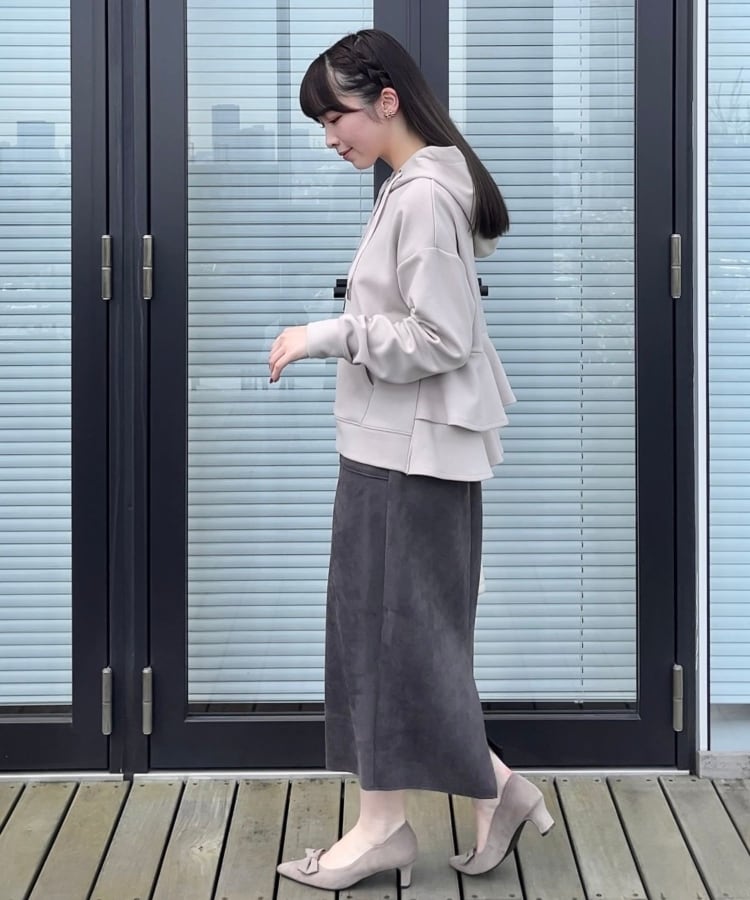 クチュールブローチ(Couture Brooch)の【洗える・オトナ可愛い】バックフリルダンボールフーディー29