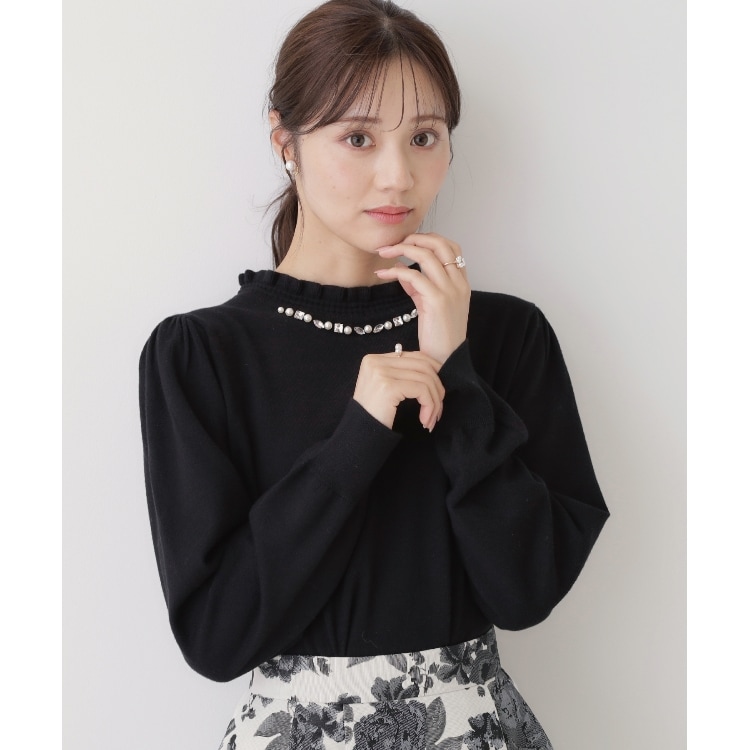 クチュールブローチ(Couture Brooch)の【一枚で華やかにキマる】フリルデザインパール調ニット ニット/セーター
