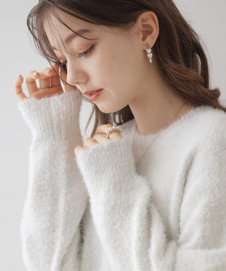 クチュールブローチ(Couture Brooch)の【きらきら感でオトナ可愛い】スパンコールフェザー前後2WAYニット12