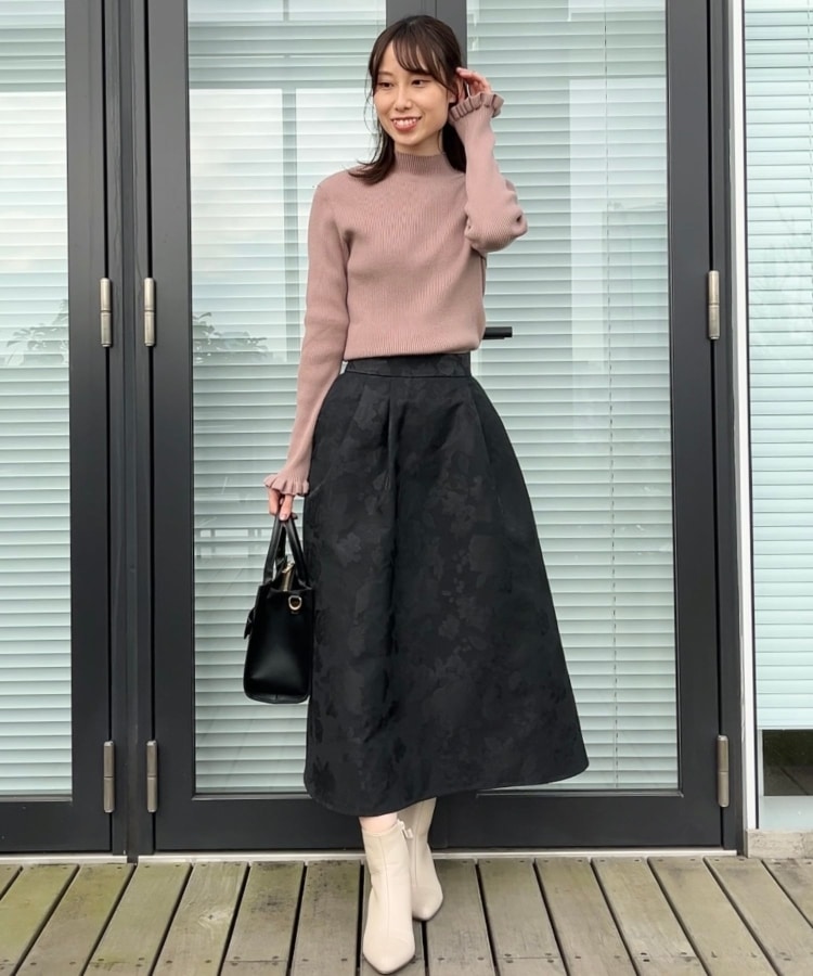 クチュールブローチ(Couture Brooch)の【プチプラ・フェミニンもカジュアルも】サステナブル　バックパール調プチフリルリブ40