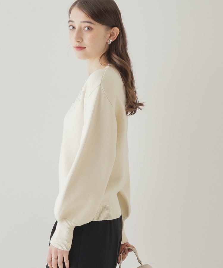 クチュールブローチ(Couture Brooch)の【顔まわりが華やか】パール調デコニット5