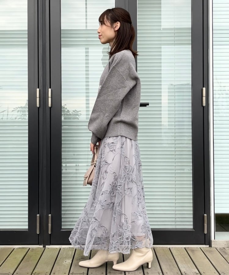 クチュールブローチ(Couture Brooch)の【目を惹くきらめきニット】ビジューロゴニット8