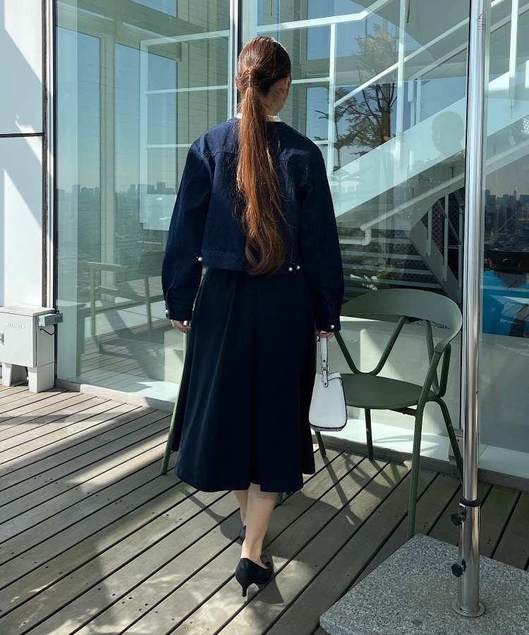クチュールブローチ(Couture Brooch)のパール調釦ノーカラーデニムジャケット29