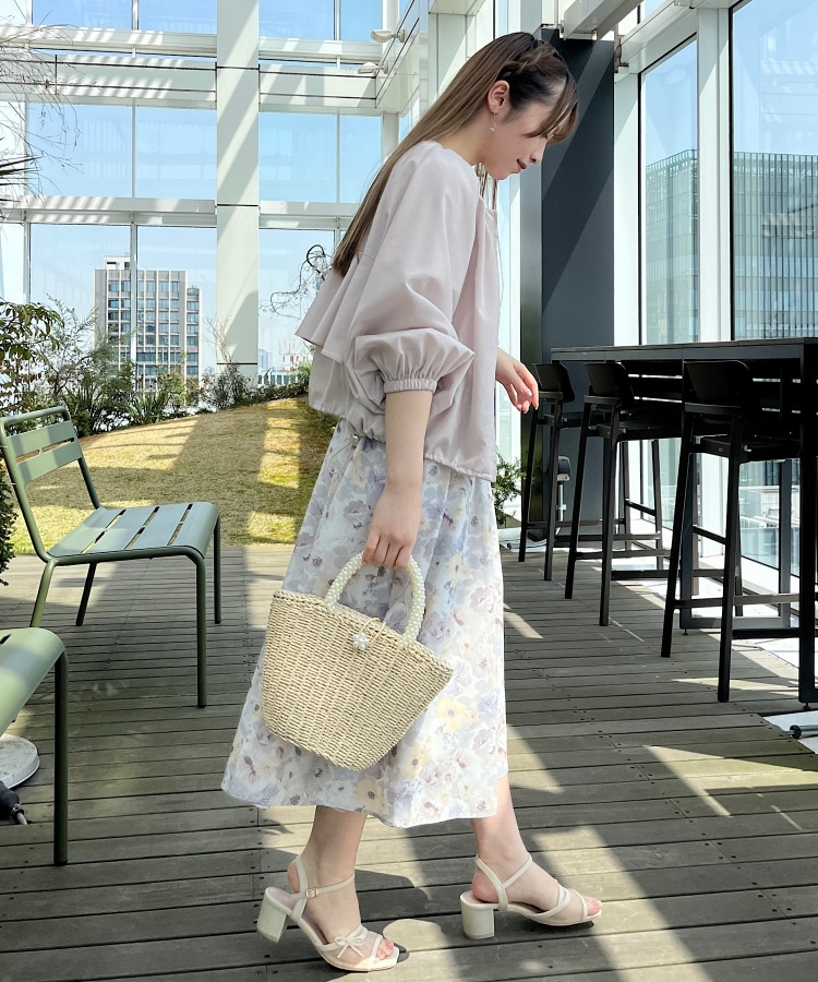 ロングシーズン対応！うす軽アウター】バックフリルシアー
