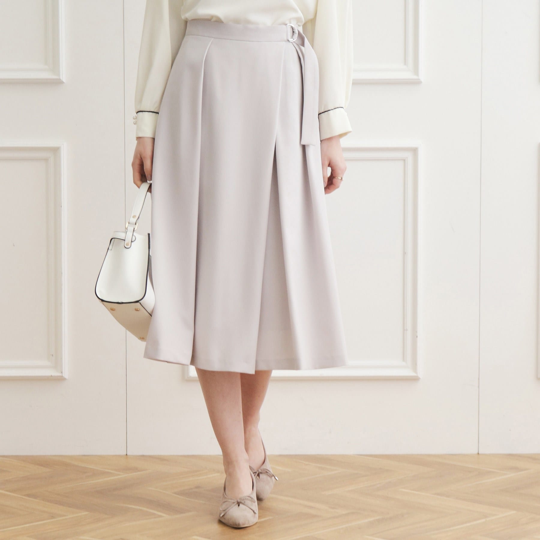 クチュールブローチ(Couture Brooch)のブリエツイルラップ風スカート1