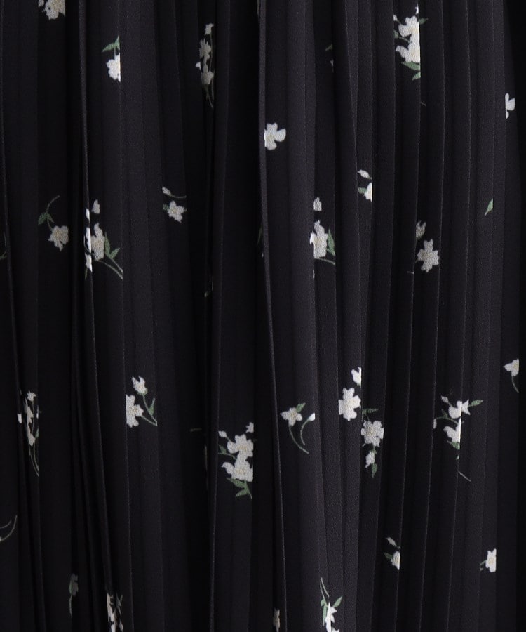 クチュールブローチ(Couture Brooch)の花柄プリーツスカート7
