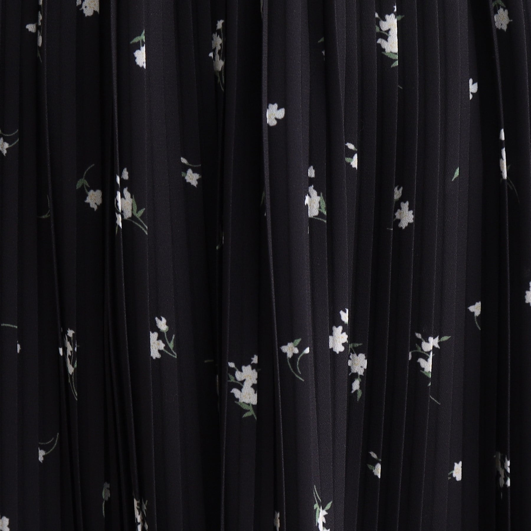 クチュールブローチ(Couture Brooch)の花柄プリーツスカート7