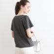 クチュールブローチ(Couture Brooch)の【マシンウォッシャブル】フラワーパフュームフレア袖Tシャツ19