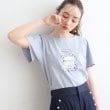 クチュールブローチ(Couture Brooch)の【マシンウォッシャブル】フラワーパフュームフレア袖Tシャツ サックスブルー(090)