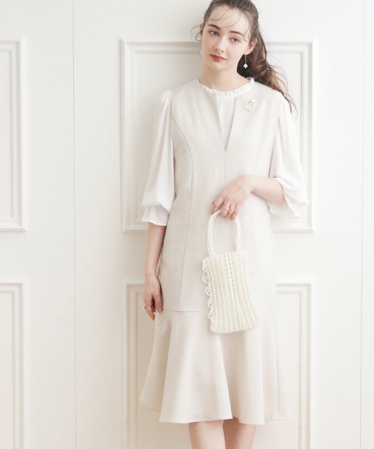 クチュールブローチ(Couture Brooch)の【オフィス／学校行事にも】Vネック裾フレアジャンスカ5