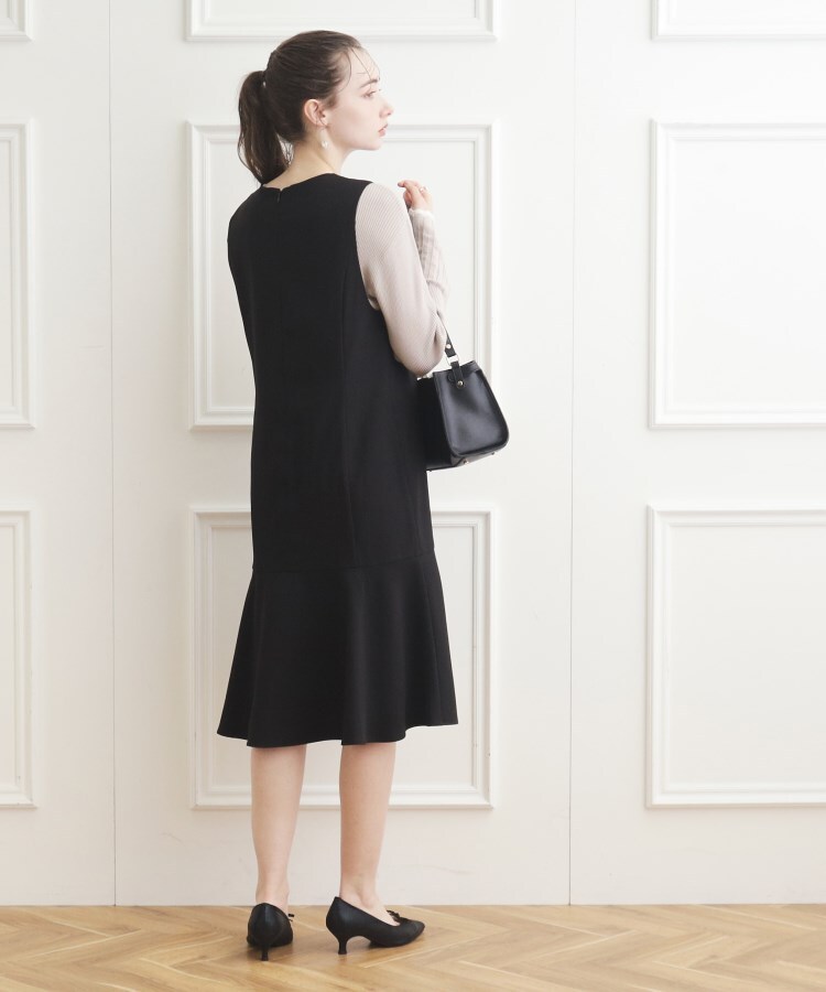 クチュールブローチ(Couture Brooch)の【オフィス／学校行事にも】Vネック裾フレアジャンスカ14
