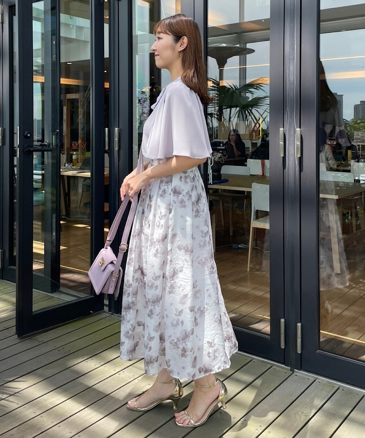 華やかサマーフラワー】水彩フラワージャカードタックスカート 華やかサマーフラワー】水彩フラワージャカードタックスカート