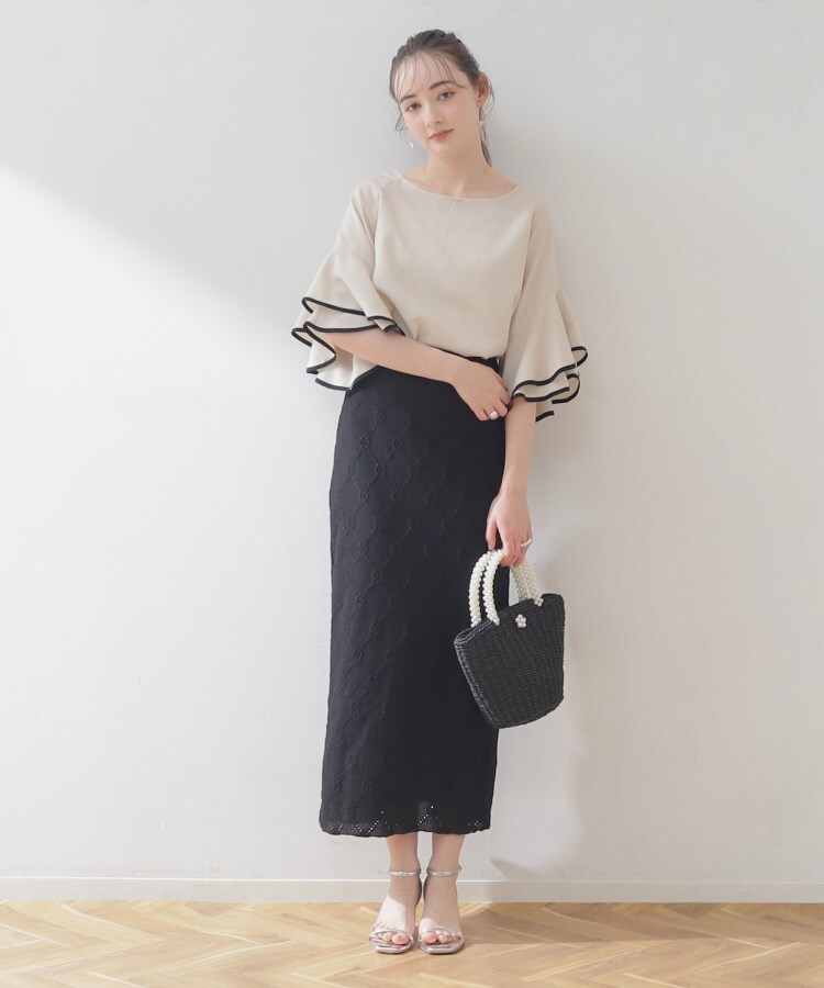 クチュールブローチ(Couture Brooch)のカットレースIラインスカート7
