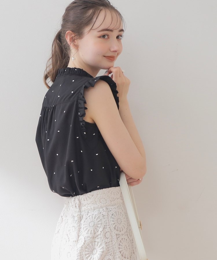 クチュールブローチ(Couture Brooch)の【マシンウォッシャブル】ドット刺繍ブラウス6