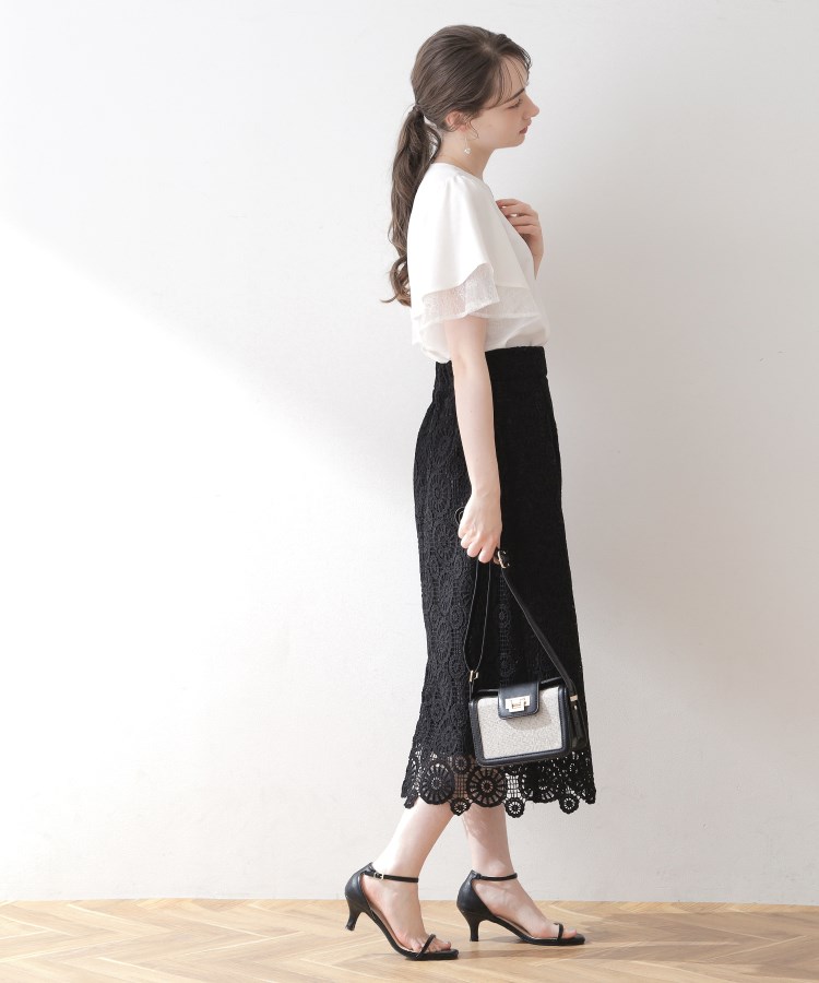 クチュールブローチ(Couture Brooch)の【洗える・二の腕カバー】レース重ねフレアブラウス2