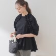 クチュールブローチ(Couture Brooch)のフリルデザインチュニックブラウス ブラック(019)