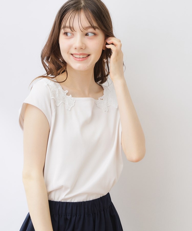 クチュールブローチ(Couture Brooch)の【接触冷感・UV・アンチピリング】フレンチスリーブエンブロカットソー4