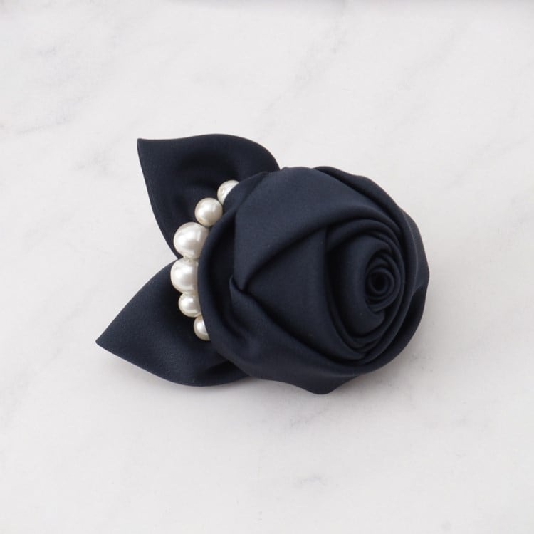クチュールブローチ(Couture Brooch)のローズパール調コサージュ ブローチ/コサージュ