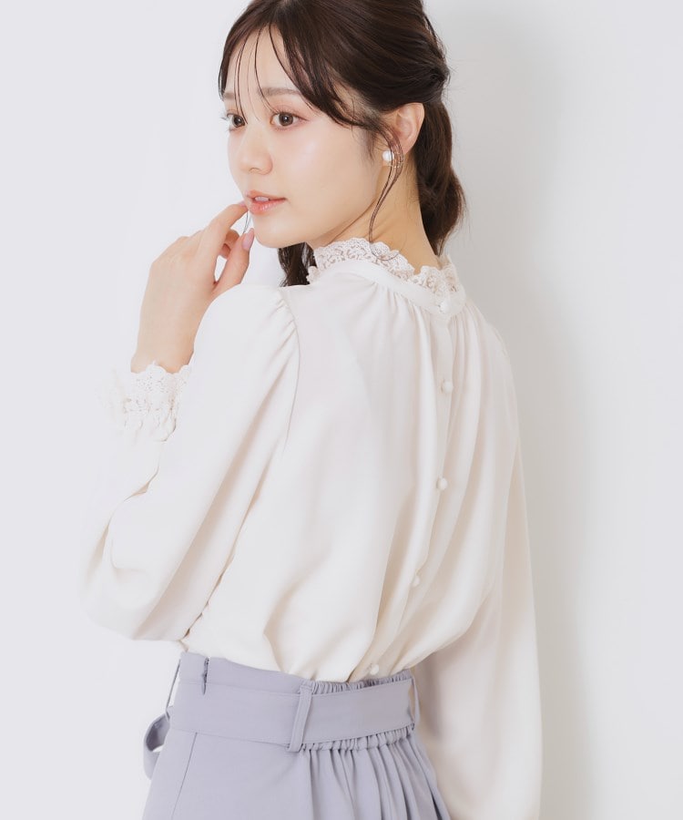 クチュールブローチ(Couture Brooch)の【ほろ甘・大人カワイイ】エンブロレース2WAYブラウス8