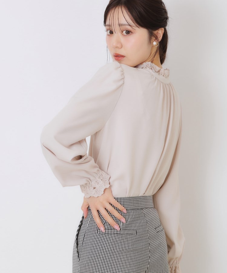 クチュールブローチ(Couture Brooch)の【ほろ甘・大人カワイイ】エンブロレース2WAYブラウス36