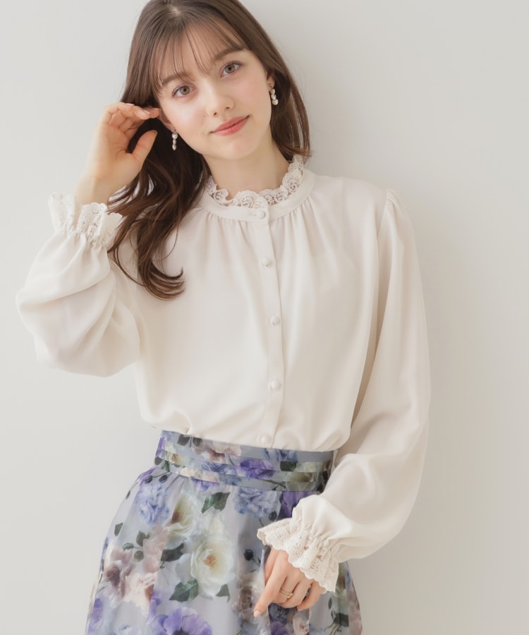 クチュールブローチ(Couture Brooch)の【ほろ甘・大人カワイイ】エンブロレース2WAYブラウス23