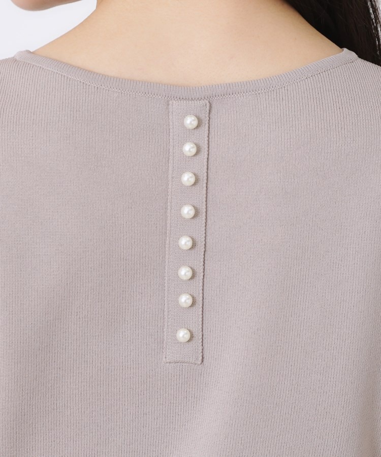 クチュールブローチ(Couture Brooch)の【大人可愛い・通勤】バックパール調ペプラムニット45