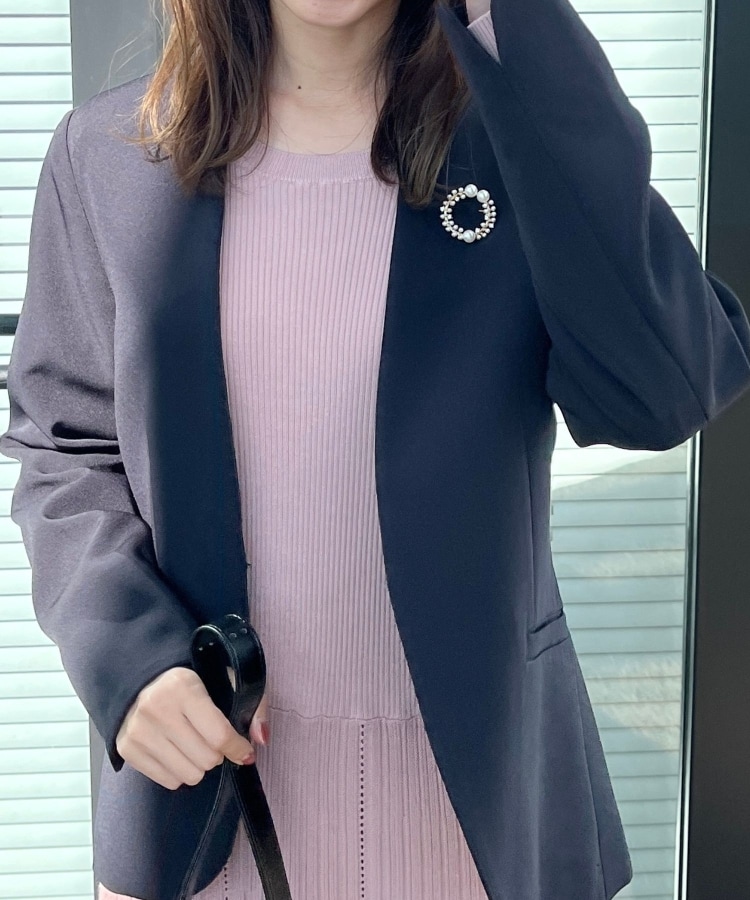 クチュールブローチ(Couture Brooch)の【上品な落ち感・美シルエット】アイレットリブデザインニットワンピース22